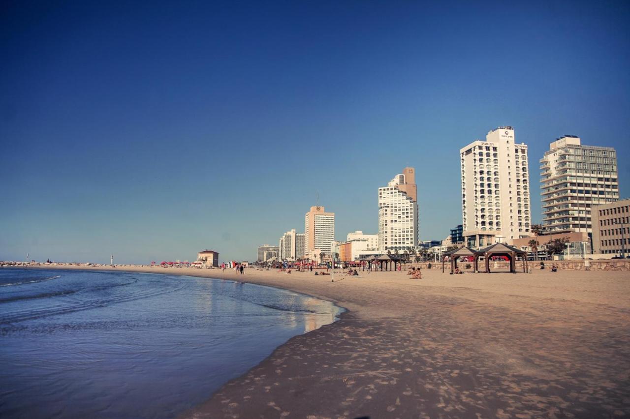 Brown Brut Seafront Hotel, A Member Of Brown Hotels Tel Aviv Buitenkant foto