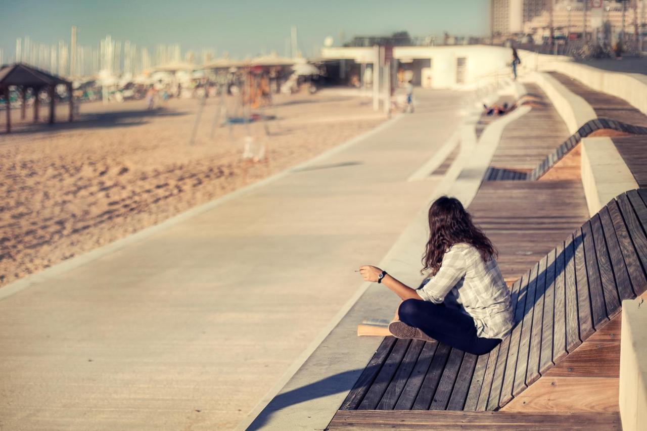 Brown Brut Seafront Hotel, A Member Of Brown Hotels Tel Aviv Buitenkant foto